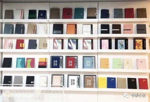 劉小書文化用品,引領定制臺歷的個性化風尚